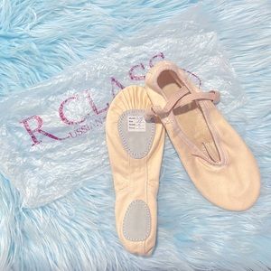 R-Class SA Cotton Ballet Slippers